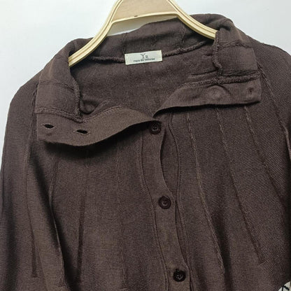 Brown vintage knit cape with geometric pattern 1