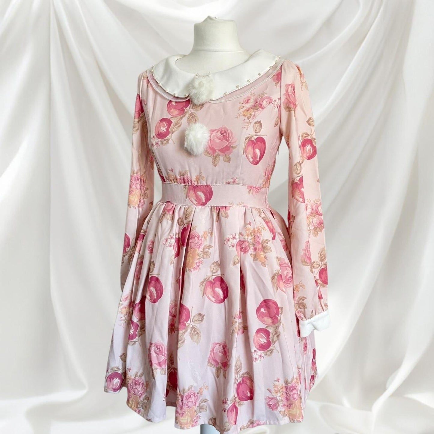 Liz Lisa romantic apple & rose print dress0